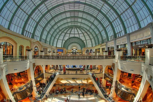 Mall of the Emirates Dubai