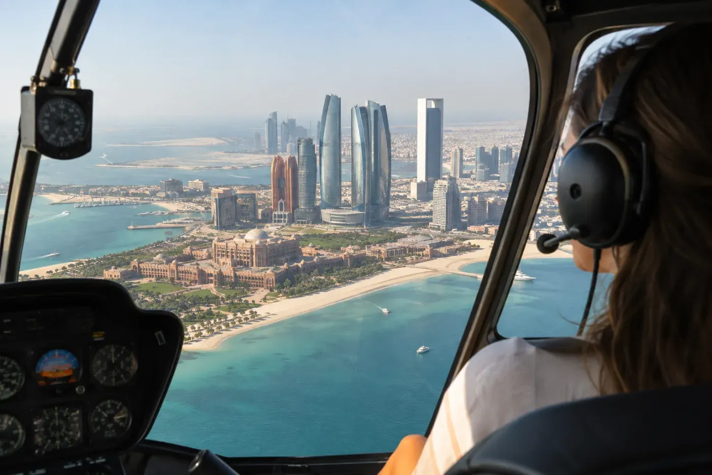 Helicopter Tour Abu Dhabi (15 mins)