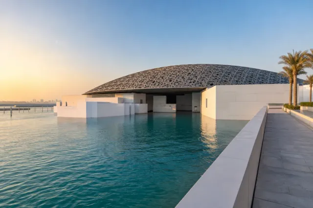 Louvre Abu Dhabi Architecture Photo Tour